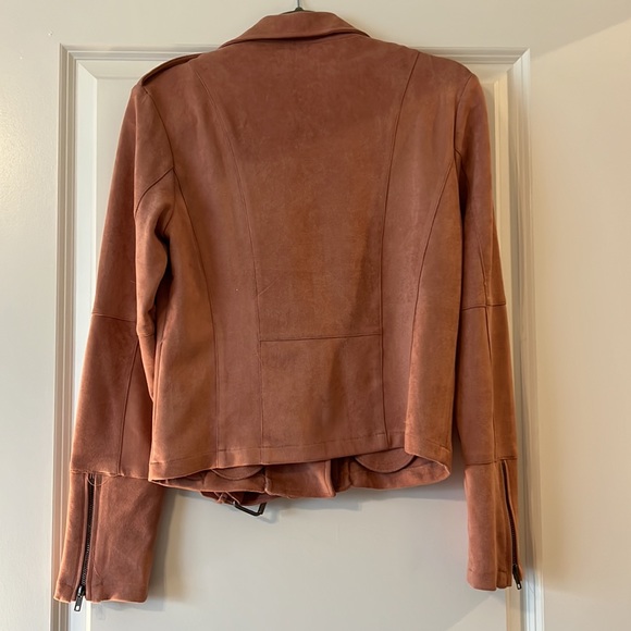 Jacket - Picture 4 of 5